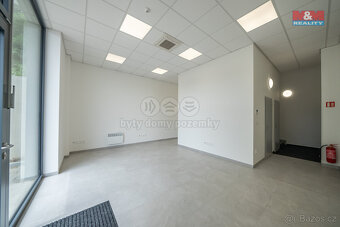 Pronájem obchod a služby, 349 m², Modřice, ul. Tyršova - 9