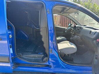 Peugeot Expert 1.6hdi, 66kw, KLIMATIZACE, rok: 2017 - 9