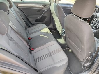 VW Golf 7 Variant 2.0 TDi Allstar - 9