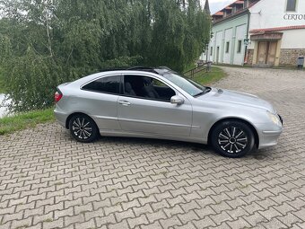 Mercedes Benz c180 cupesport - 9