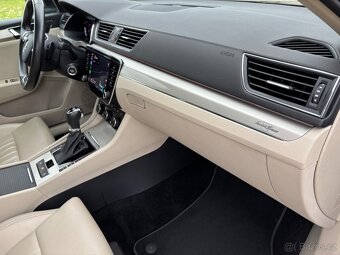 Škoda Superb 2.0 Tdi Laurin & Klement 1. majitel ČR 2021 DPH - 9