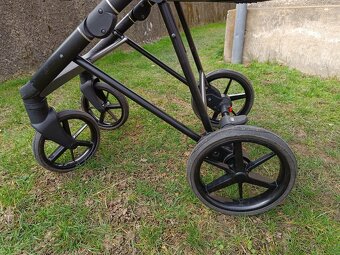 Zánovní Kombinovaný kočárek Adamex Vasco - záruka 9/2026 - 9