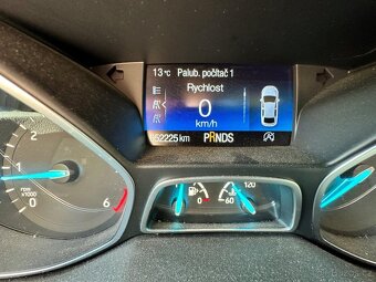 Ford Kuga Titanium 2.0 TDCi 110kW 4x4 Aut., najeto 52 tis km - 9