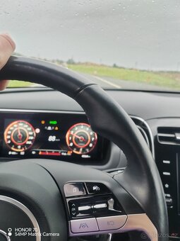 Hyundai Tucson 1.6 t-gdi 110 kw - 9