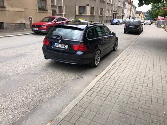 BMW E91 325i 160kw - 9