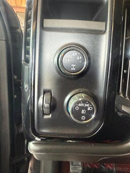 Chevrolet Silverado Z71 Black Widow - 9
