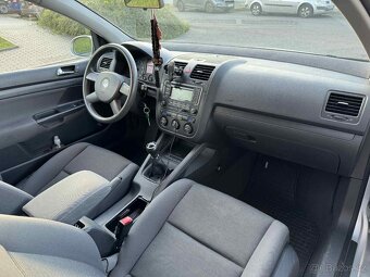 VW Golf 5 1.4 mpi KLIMA - 9
