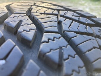 Alu kola VW / AUDI / ŠKODA 5x112 celoroční BARUM 205/55R16 - 9