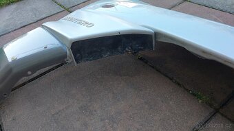 Mitsubishi Pajero Exceed – Blatník pravý přední - 9