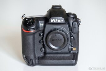 NIKON D5 - camerashuttercount 75000 - 9