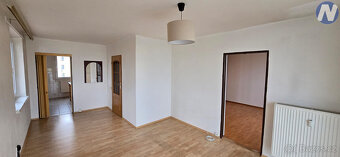 Pronájem bytu 2+1 51 m² + balkon, Volary - 9