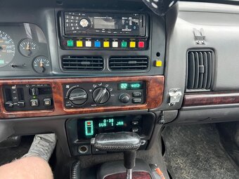 Jeep Grand Cherokee ZJ 5.9 V8 - 9