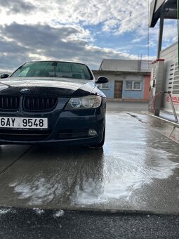 BMW e90 325i 160kw - 9