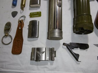 USA odznaky a suvenýry - 9
