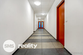 Prodej bytu 1+kk, 34 m² – Rezidence Elizabeth, Opava – centr - 9