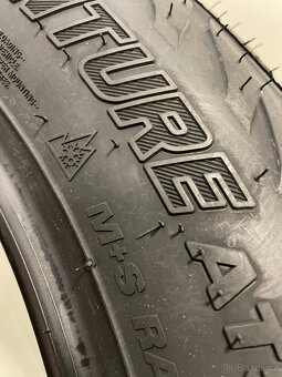 Kumho Road Venture AT52 235/60 R18 107H XL 4Ks celoroční - 9