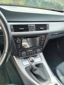 BMW 320 d - 9
