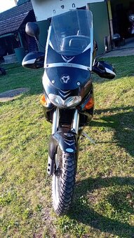 Prodám - Aprilia Pegaso 650 - 9