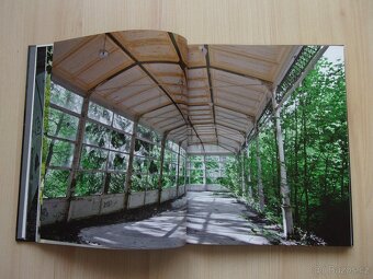 B. Faiglová, K. Havlíková - URBEX - OPUŠTĚNÁ MÍSTA V ČECHÁCH - 9