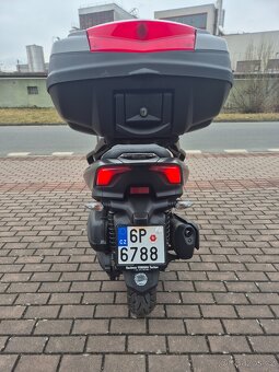 Yamaha Tricity 300 - 9
