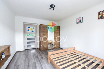 Pronájem bytu 3+kk, 66 m², Králův Dvůr – ul. Pod Hájem - 9