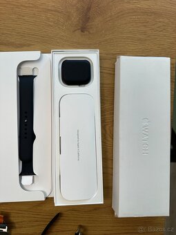 Apple Watch Series 9 - 9