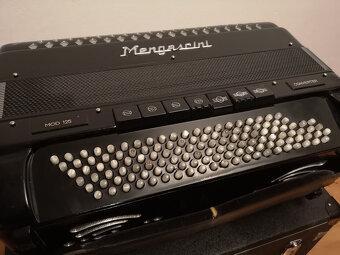 Knoflíkový akordeon Mengascini Mod 125, konvertorový akordeo - 9