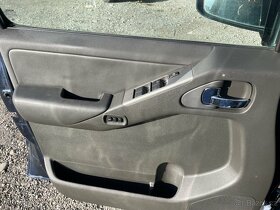 nissan pathfinder - 9