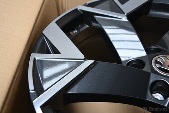 Škoda Superb III/IV/VW Passat B8-NOVÉ orig.Alu 18-8x18,ET44 - 9