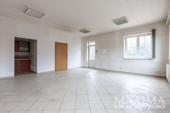 Dům 6 a více o ploše 290 m2 - Bašť, Bašť - 9