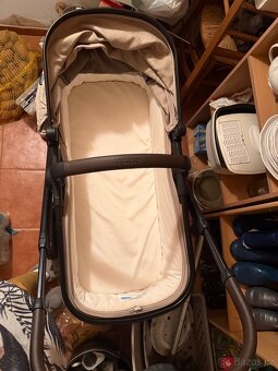 Kočárek Deryan - 9