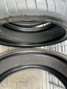 Sada 21” letních dvourozměrných pneu BMWE65 E66 F01 F02 - 9