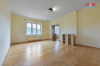 Pronájem bytu 3+1, 100 m², Karlovy Vary, ul. Závodní - 9