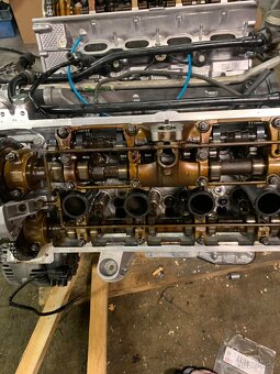 Bmw e60 545i v8 245kw NA OPRAVU - 9