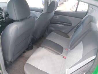 KIA Picanto 1.1i - 9