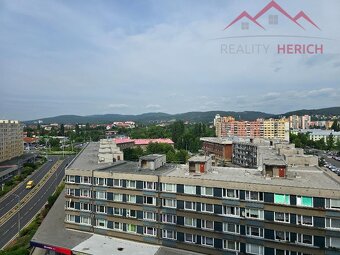 Pronájem bytu 1+kk, rekonstrukce, 35 m2, Žižkovo náměstí - A - 9