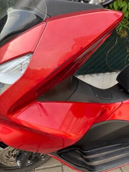 Skútr Honda PCX 125 - 9