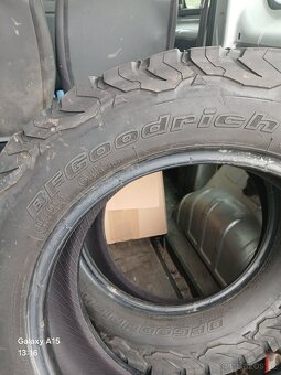 BFGoodrich 225/65/17 - 9