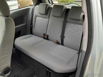 Ford Fiesta 1.3i 51kW rok 2003 naj.139tis. NOVÁ STK - 9