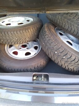 CHEVROLET SPARK 1.0 i,50 kW,107 tkm, KLIMA, nová CZ STK. - 9