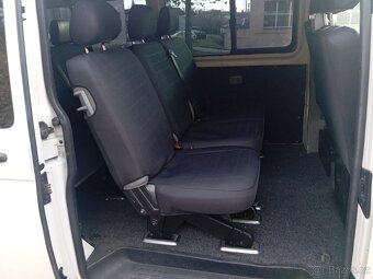 VW T5 transporter 9 míst - 9