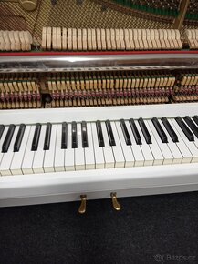 Bílé piano, pianino, klavír Petrof-Forster - 9