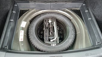 VW GOLF 6 1,6 TDI COMBI - 9