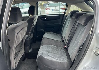 Citroën C4 1.6HDi KLIMA TEMPOMAT ALU manuál 66 kw - 9