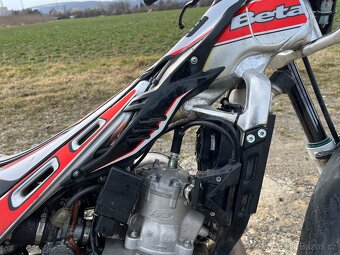 Trial Beta 300 2T 2018 - 9