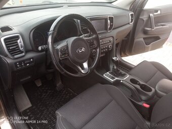 Kia Sportage 2.0 CRDI 136 kW 4x4 - 9