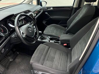 Volkswagen Touran 2019 rok - 9