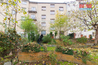 Prodej bytu 1+kk, 26 m², Praha 6, ul. Vodňanského - 9