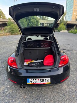 Volkswagen Beetle 2.0 TDI-DSG, rok 2013 is - 9