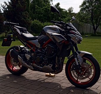 Kawasaki z900 - 9